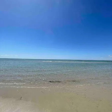 200M Walk To Rye Beach! Exterior photo